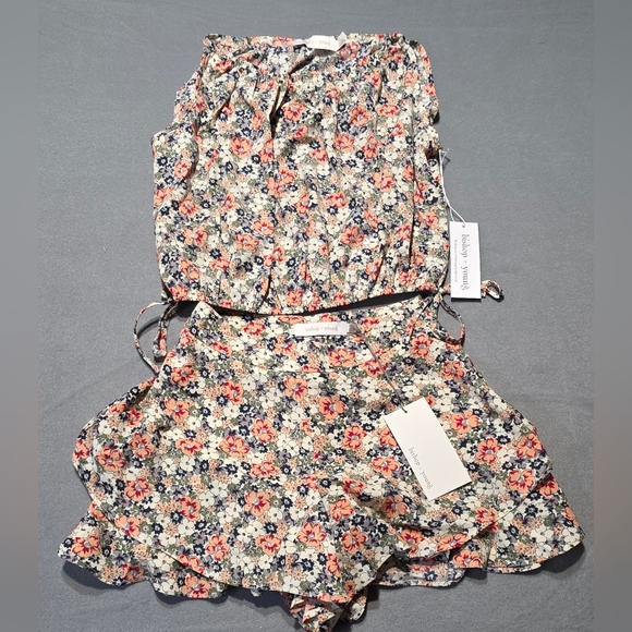 bishop + young NWT Floral Short Set Multicolor Top PTP 21 - Shorts Waist 26 - Picture 3 of 7